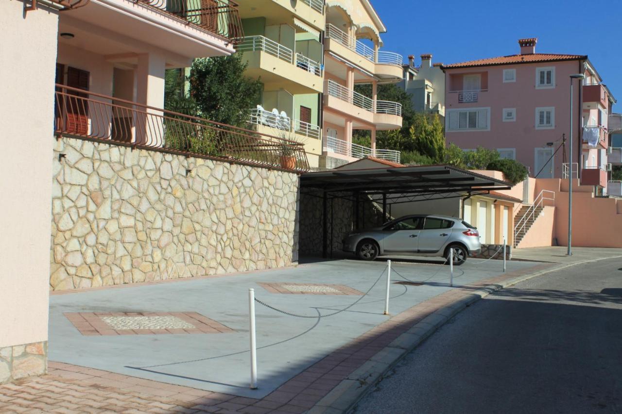 Apartments With A Parking Space Rabac, Labin - 7429 ภายนอก รูปภาพ