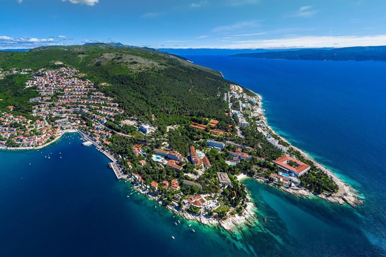 Apartments With A Parking Space Rabac, Labin - 7429 ภายนอก รูปภาพ