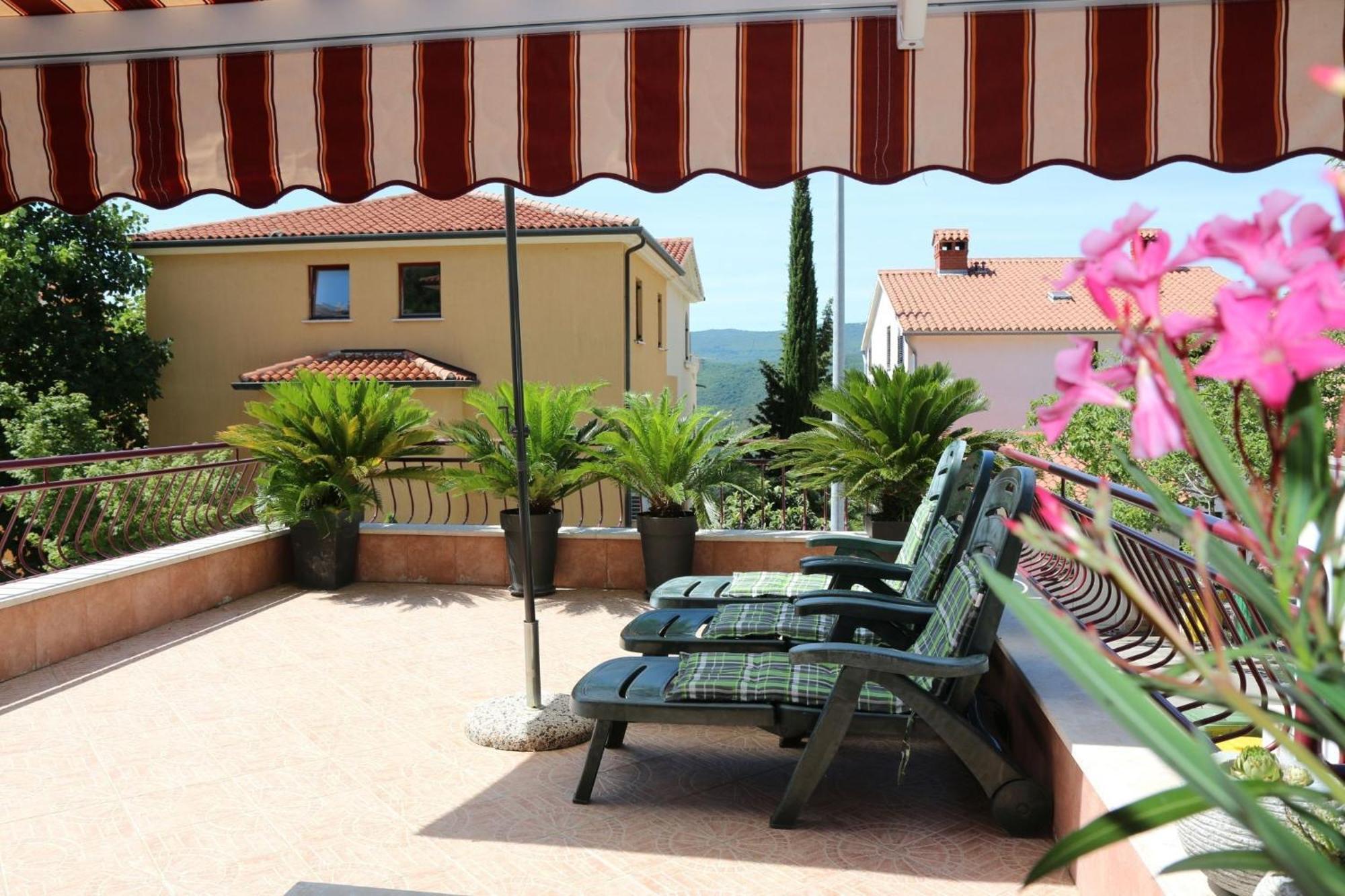 Apartments With A Parking Space Rabac, Labin - 7429 ภายนอก รูปภาพ