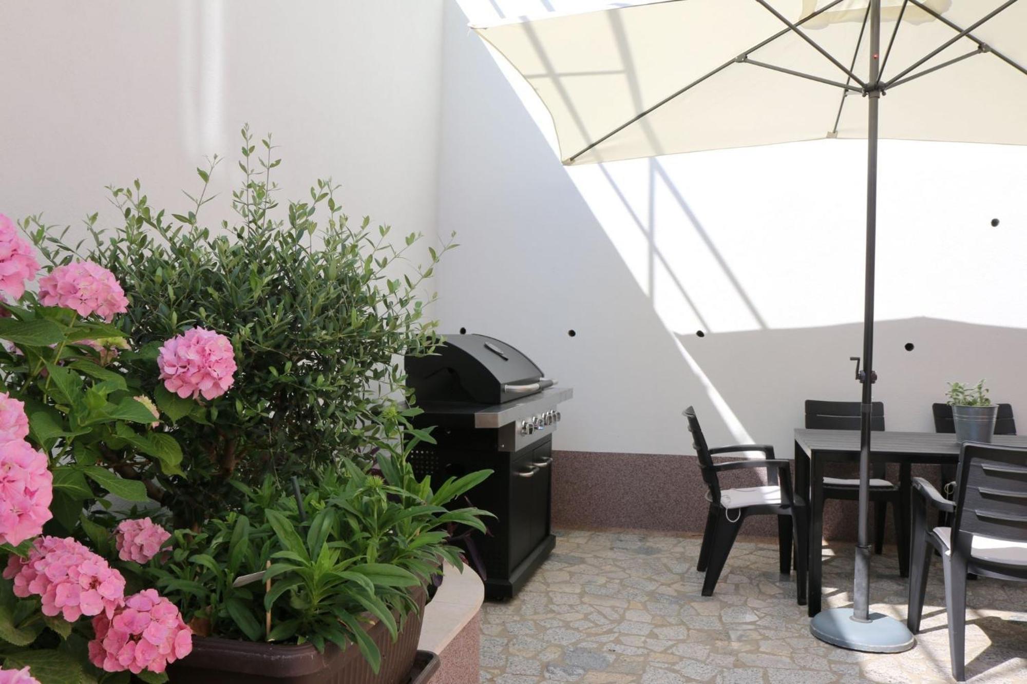 Apartments With A Parking Space Rabac, Labin - 7429 ภายนอก รูปภาพ
